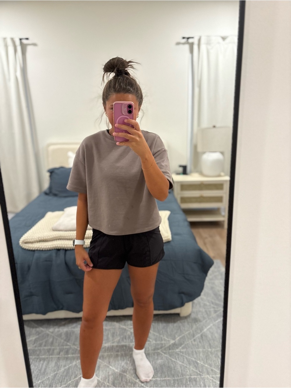 Lululemon Hotty Hot Shorts In Black Size 6 Tall